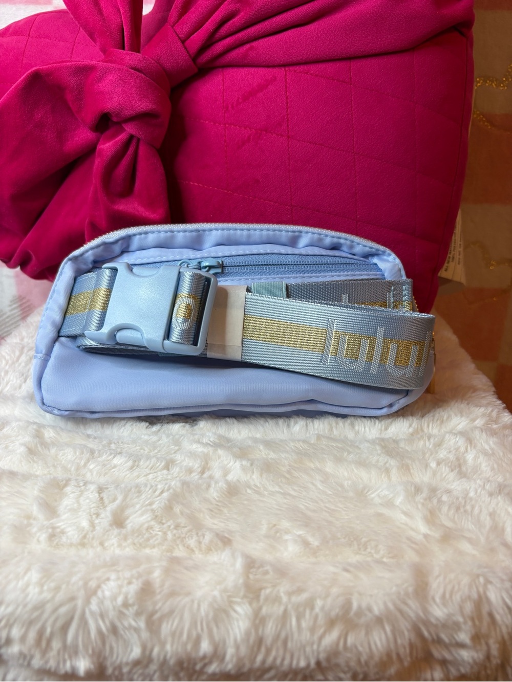 Lululemon Light Blue belt bag - Picture 2 of 3